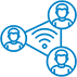 Icono de 3 personas conectadas entre sí vía Wifi, colaborando en tiempo real. 